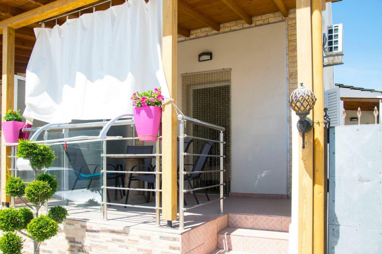 Villa Filimon Vrasná Dış mekan fotoğraf